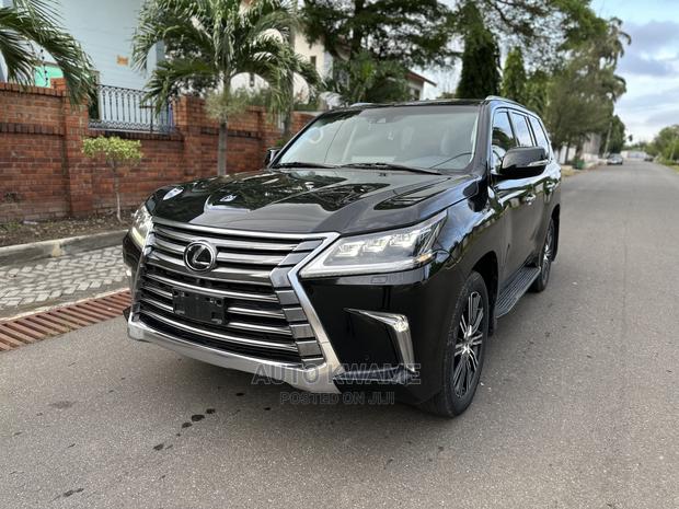 Lexus LX 570 AWD 2018 Black