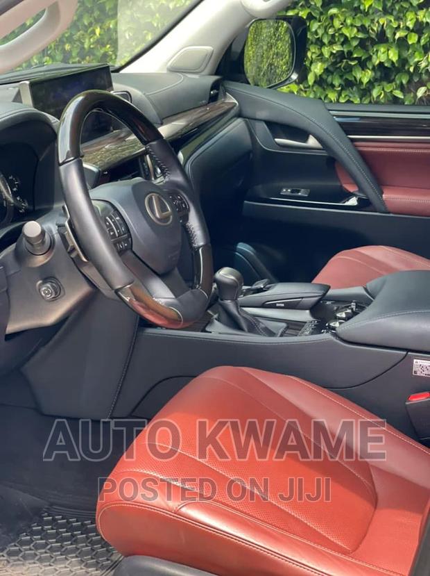 Lexus LX 570 AWD 2020 Gray