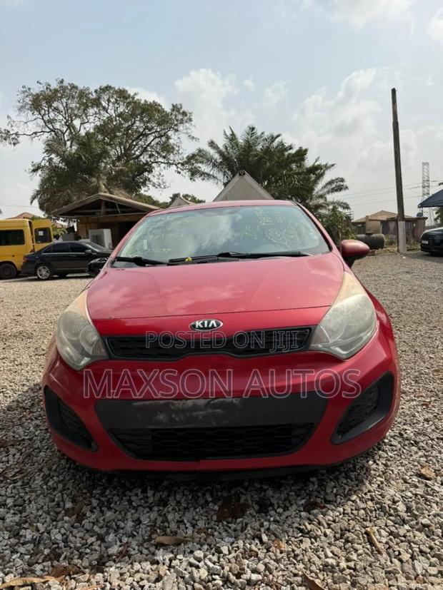 Kia Rio EX 4dr Hatchback (1.6L 4cyl 6A) 2013 Red