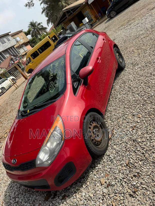 Kia Rio EX 4dr Hatchback (1.6L 4cyl 6A) 2013 Red