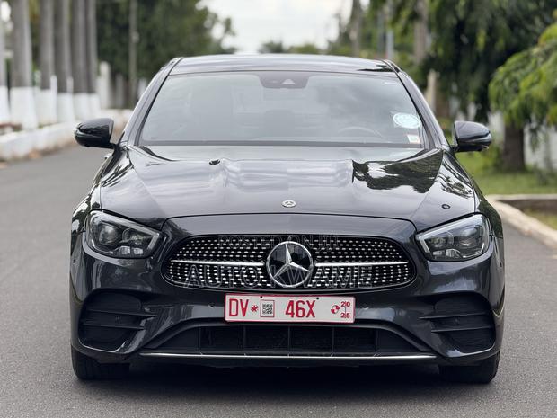 Mercedes-Benz E350 2021 Gray