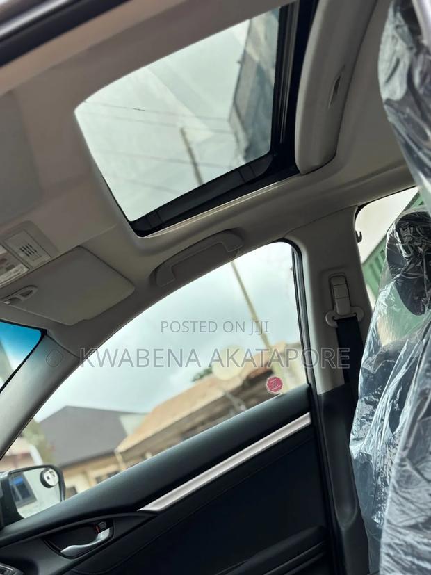 Honda Civic Touring Sedan 2018 Gray