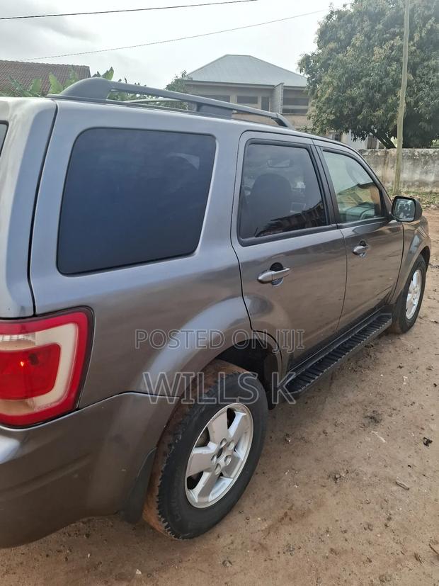 Ford Escape 2011 Gray