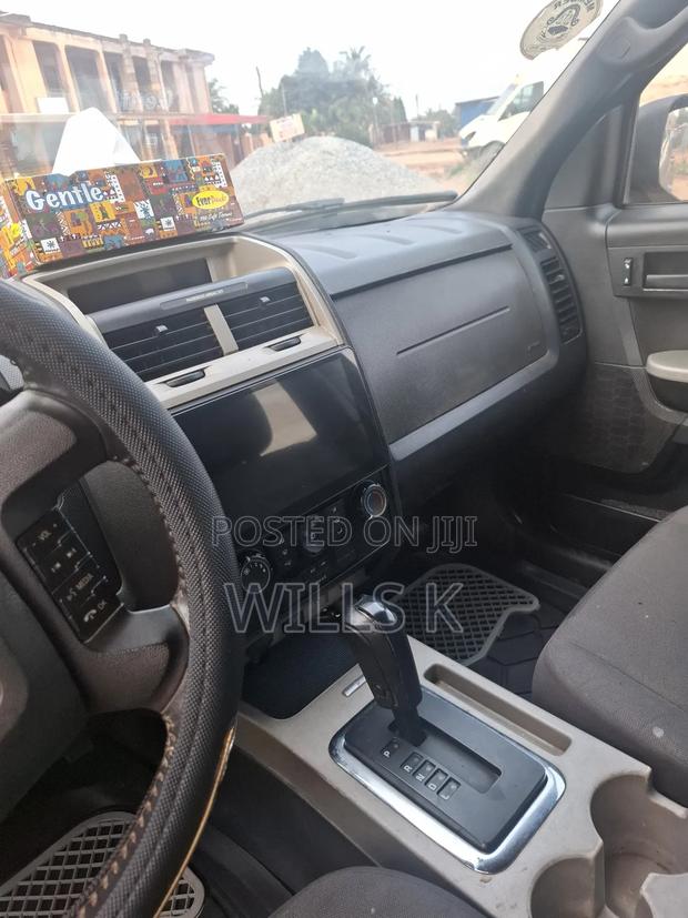Ford Escape 2011 Gray
