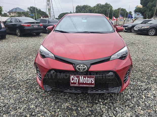 Toyota Corolla SE 4dr Sedan (1.8L 4cyl CVT) 2017 Burgundy