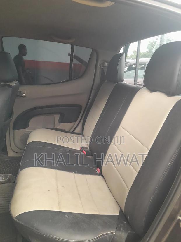 Mitsubishi L200 2009 Brown