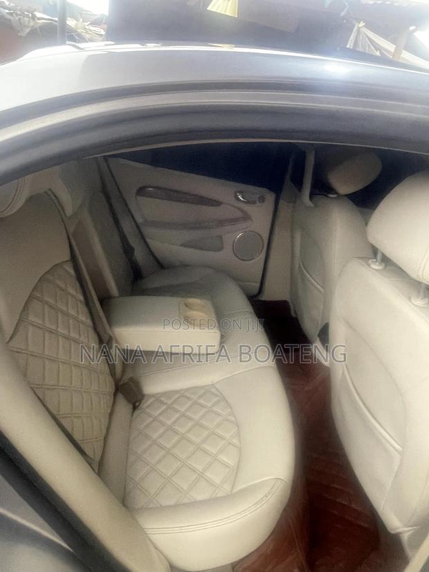 Jaguar X-Type 2.5 Sedan 2005 Gray
