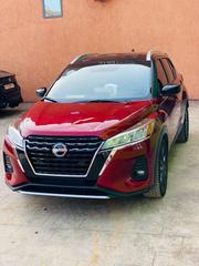Nissan Kicks 2023 Red for sale