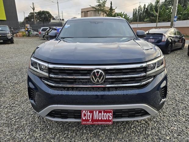 Volkswagen Atlas SEL R-Line 4Motion 2020 Blue
