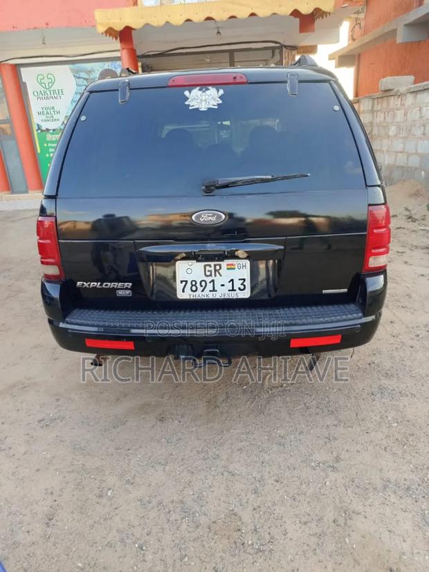 Ford Explorer Limited 4dr 4x4 (4.0L 6cyl 5A) 2010 Black