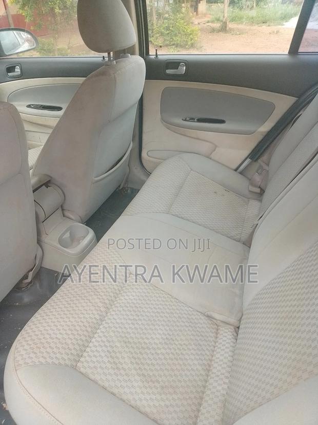 Chevrolet Cobalt 2.0 Sedan FWD 2005 White