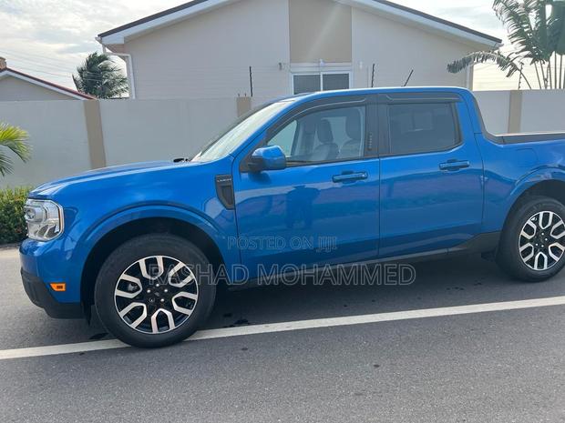 Ford Maverick 2022 Blue