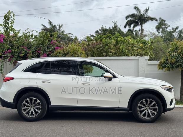 Mercedes-Benz GLC-Class GLC 300 4MATIC AWD 2025 White