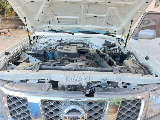 Nissan Patrol 2010 Gray