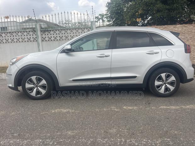 Kia Niro 2017 Silver