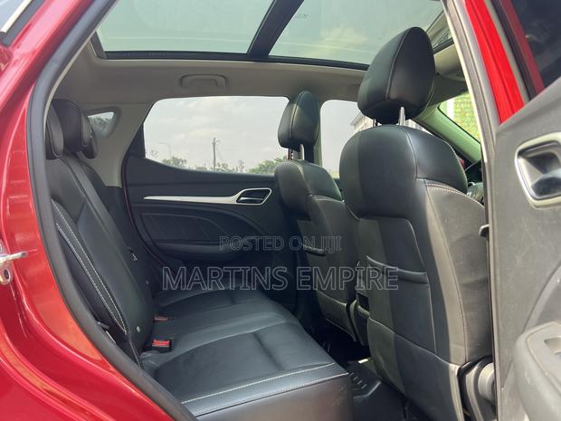 MG ZS 2018 Red