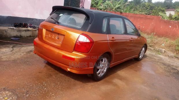 Kia Spectra EX 2006 Orange