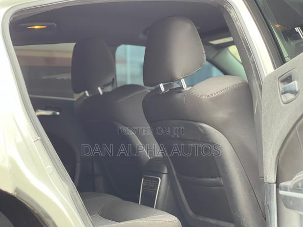 Dodge Charger 2021 White