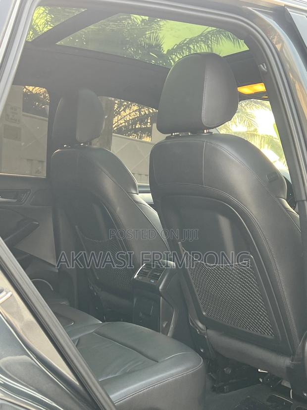 Audi Q5 2.0T Tech Premium AWD quattro 2018 Gray