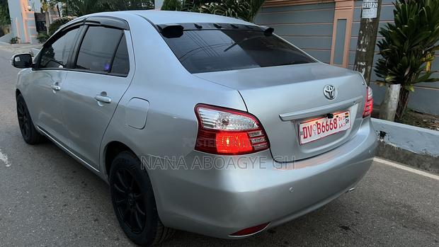 Toyota Vios 2010 Gray