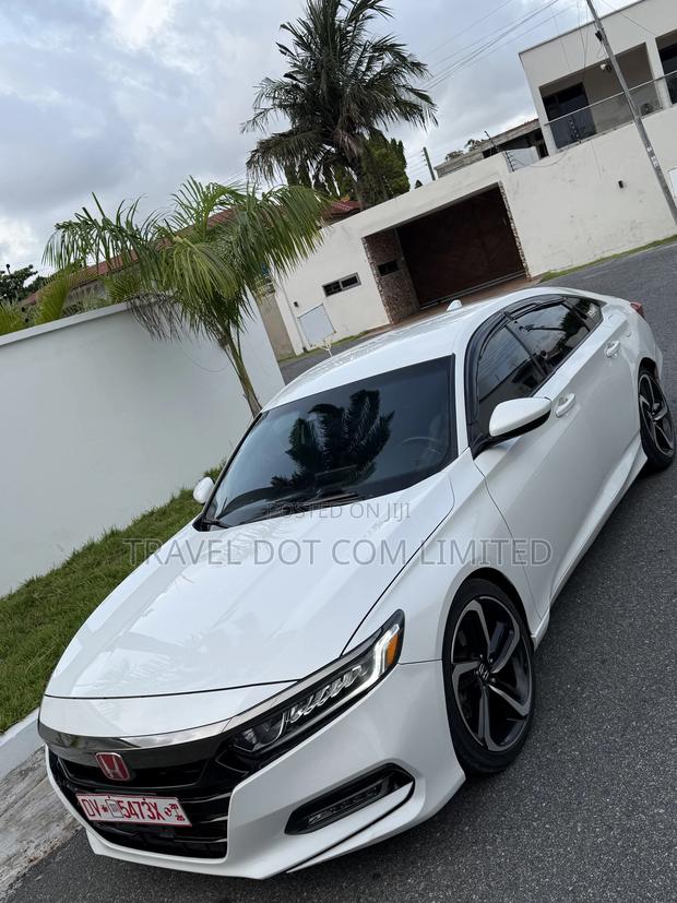 Honda Accord Sport 2018 White