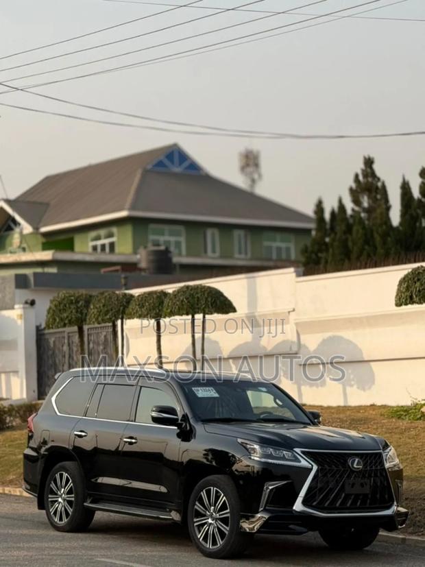 Lexus LX 570 AWD 2020 Black
