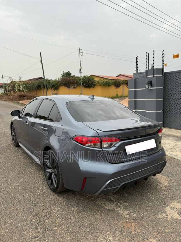 Toyota Corolla SE 2024 Gray