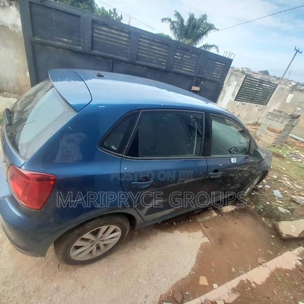 Volkswagen Polo 2019 Blue