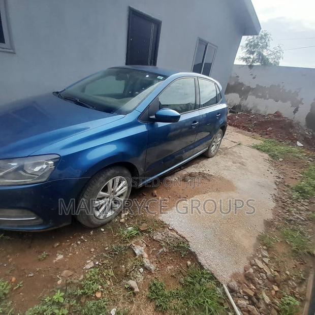 Volkswagen Polo 2019 Blue