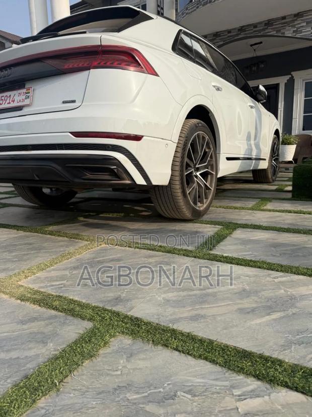 Audi Q8 55 Premium AWD quattro 2020 White