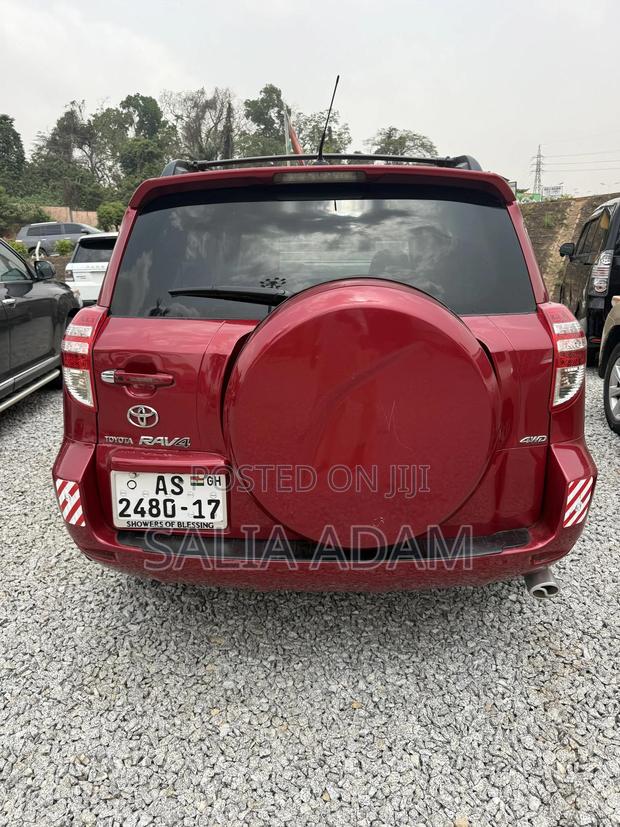 Toyota RAV4 2012 Red