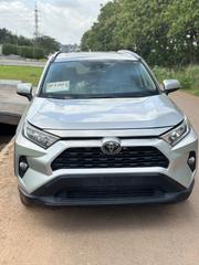 Toyota RAV4 2019 Silver for sale