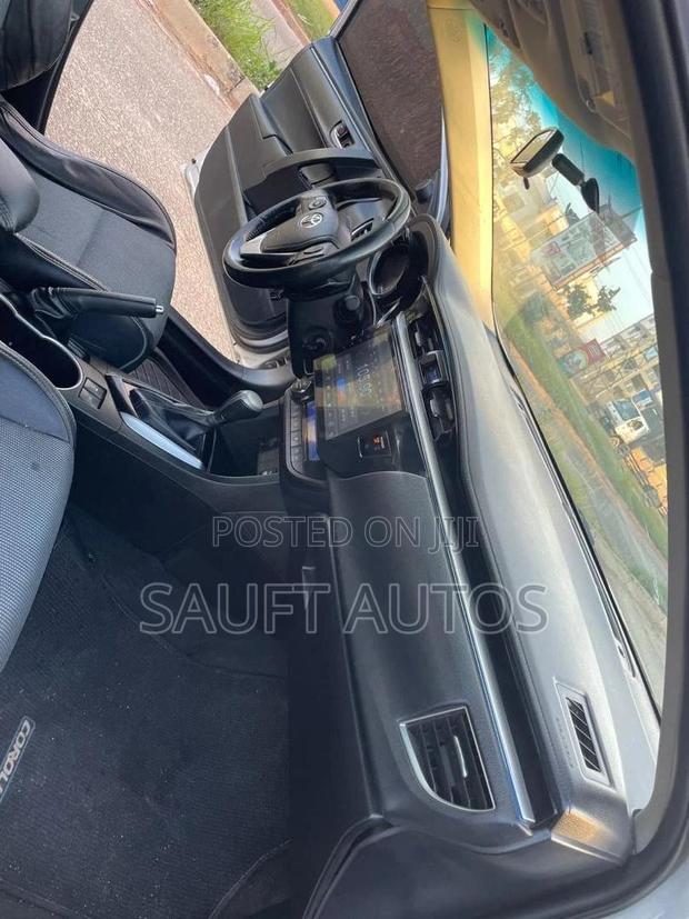 Toyota Corolla S Plus 4dr Sedan (1.8L 4cyl CVT) 2014 Silver