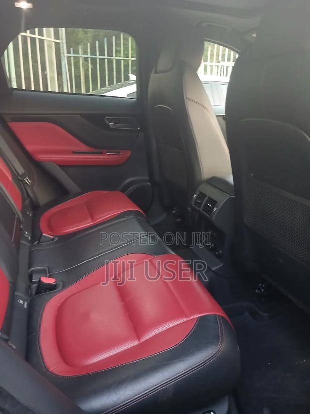 Jaguar F-Pace 25t R-Sport AWD 2018 White