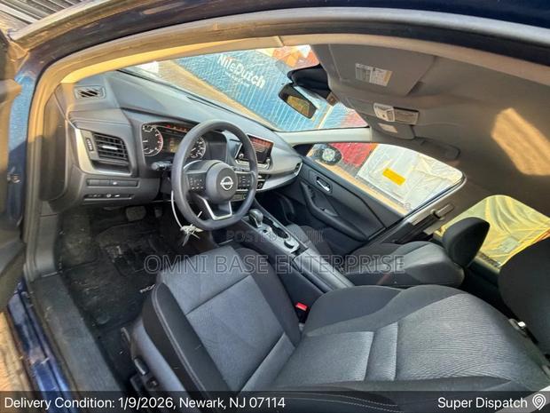 Nissan Rogue SV 2024 Blue