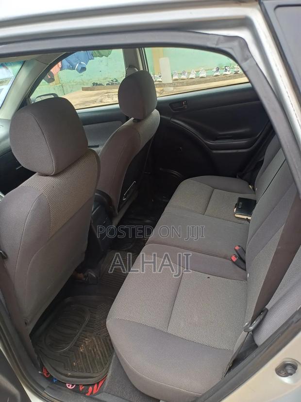 Pontiac Vibe 2008 Silver