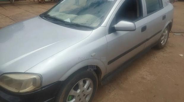 Opel Astra 1.6 2003 Silver