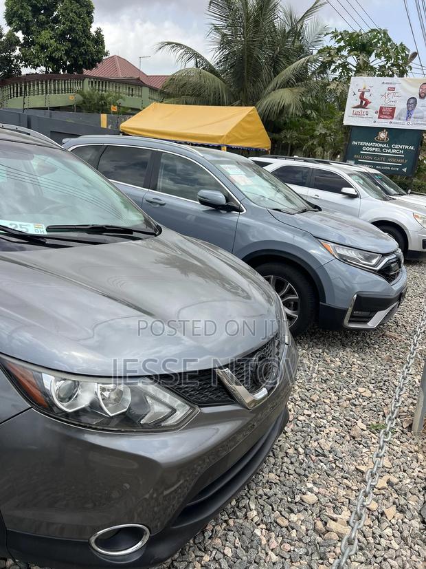 Nissan Rogue 2018 Gray