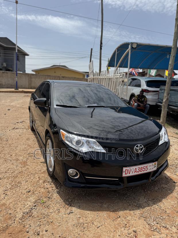 Toyota Camry 2013 Black