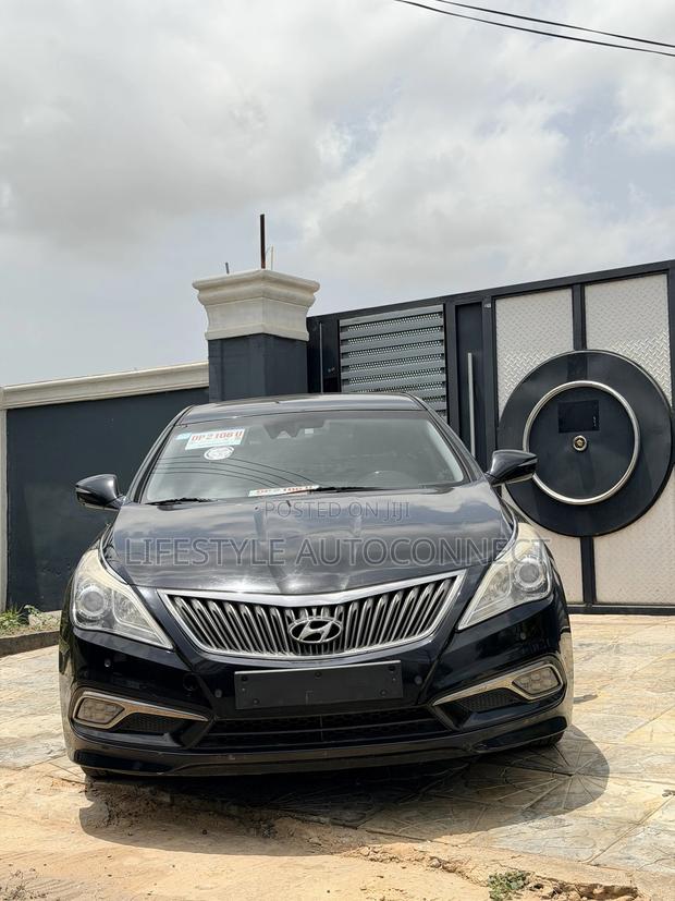 Hyundai Grandeur 2015 Black