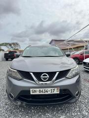 Nissan Qashqai 2017 Gray for sale