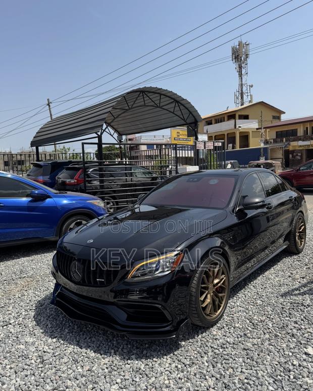Mercedes-Benz C63 2019 Black