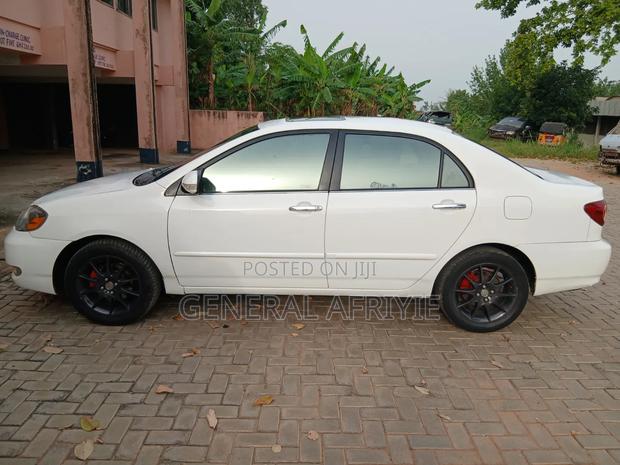 Toyota Corolla 2007 White