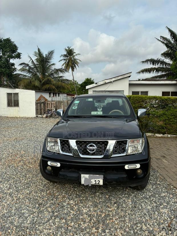 Nissan Navara 2.5 dCi 2012 Black