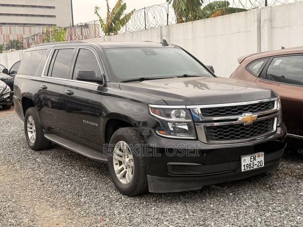 Chevrolet Suburban LS 4x2 2016 Black