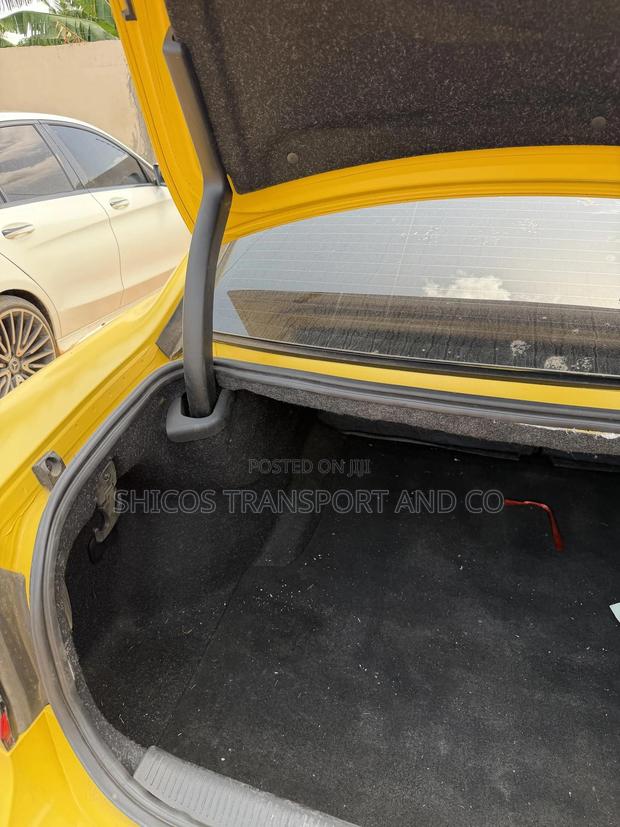 Dodge Charger SXT AWD 2016 Yellow