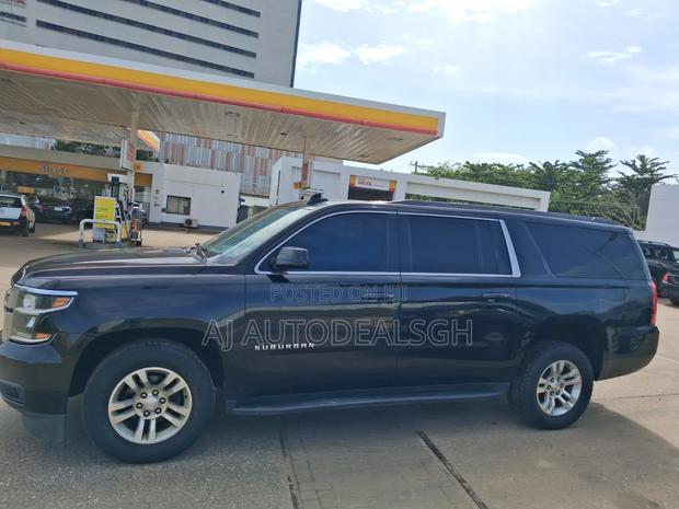 Chevrolet Suburban LS 4x4 2020 Black