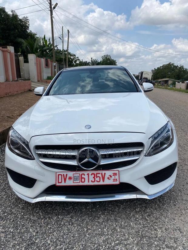 Mercedes-Benz C300 Sport 4Matic Sedan AWD (2.0L 4cyll 7A) 2016 White