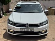 Volkswagen Passat 2018 White for sale
