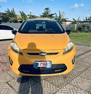 Ford Fiesta SE Sedan 2013 Yellow for sale